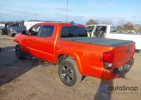 2017 Toyota Tacoma Trd Sport z USA, uszkodzony, nr VIN 3TMCZ5AN4HM052525